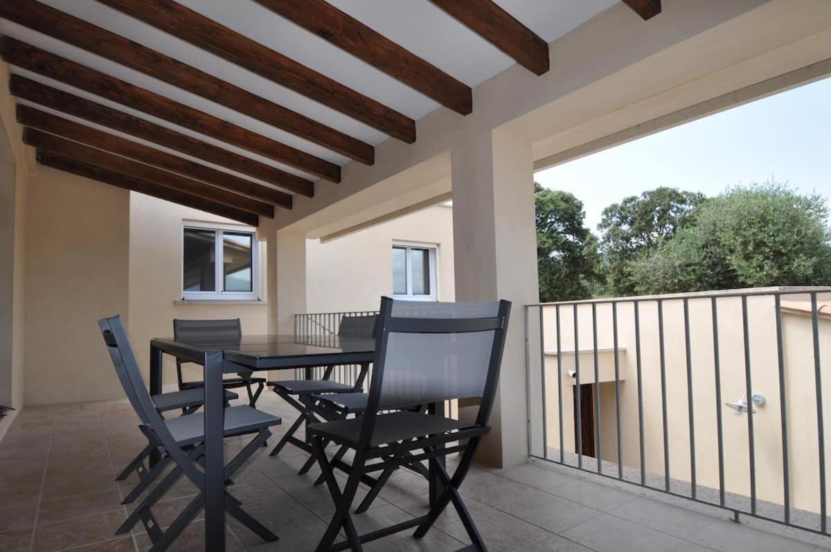 Residence Casa Cintrone Porto Pollo Kültér fotó