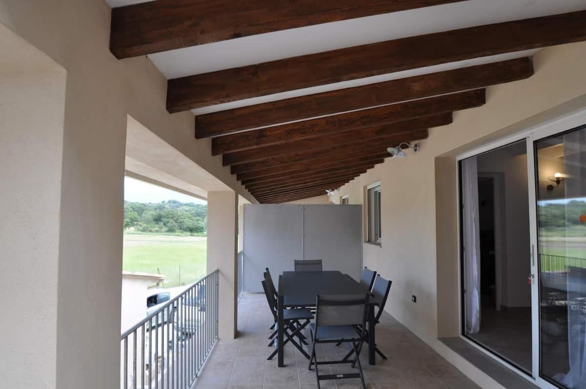 Residence Casa Cintrone Porto Pollo Kültér fotó