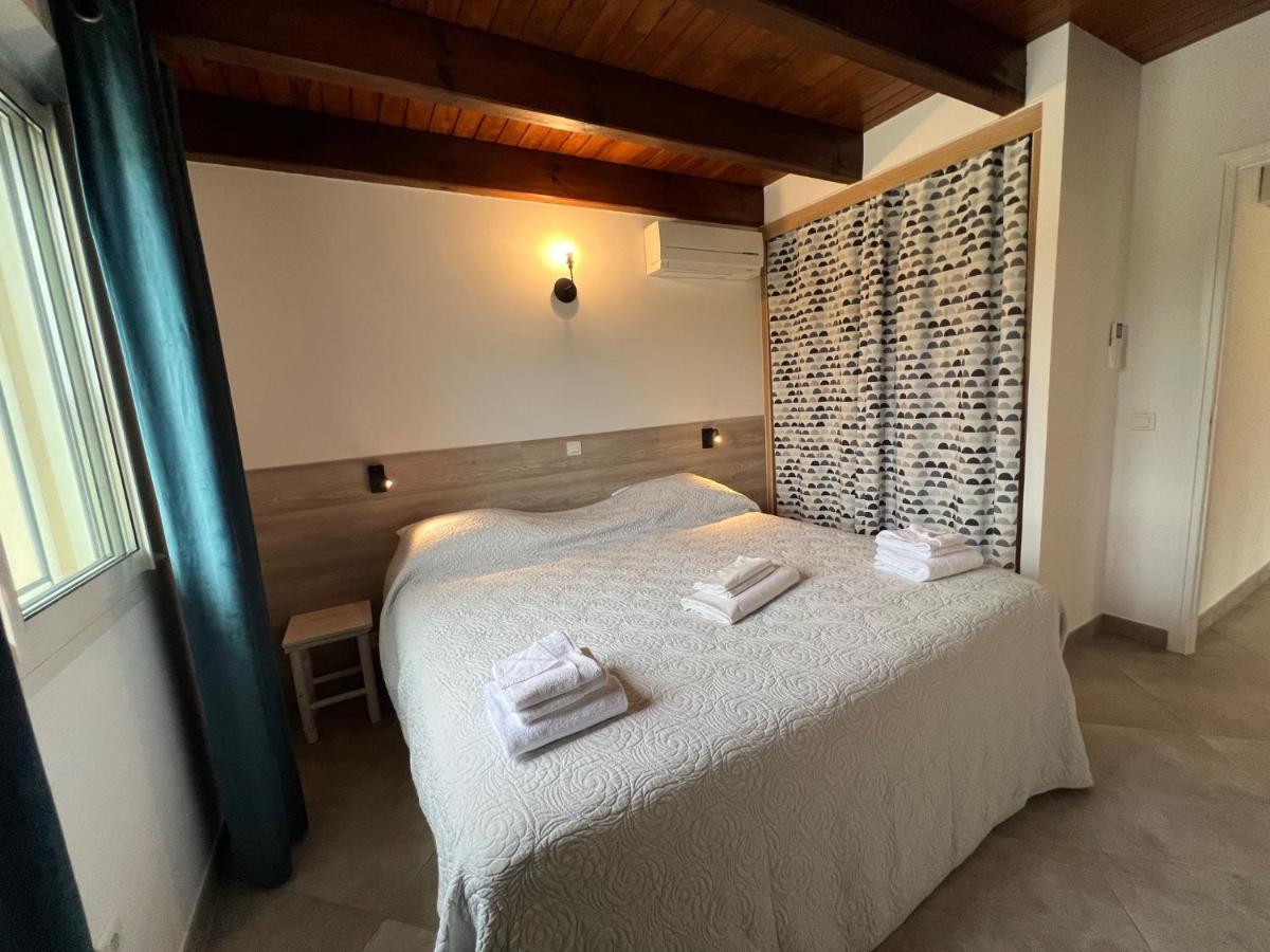 Residence Casa Cintrone Porto Pollo Kültér fotó