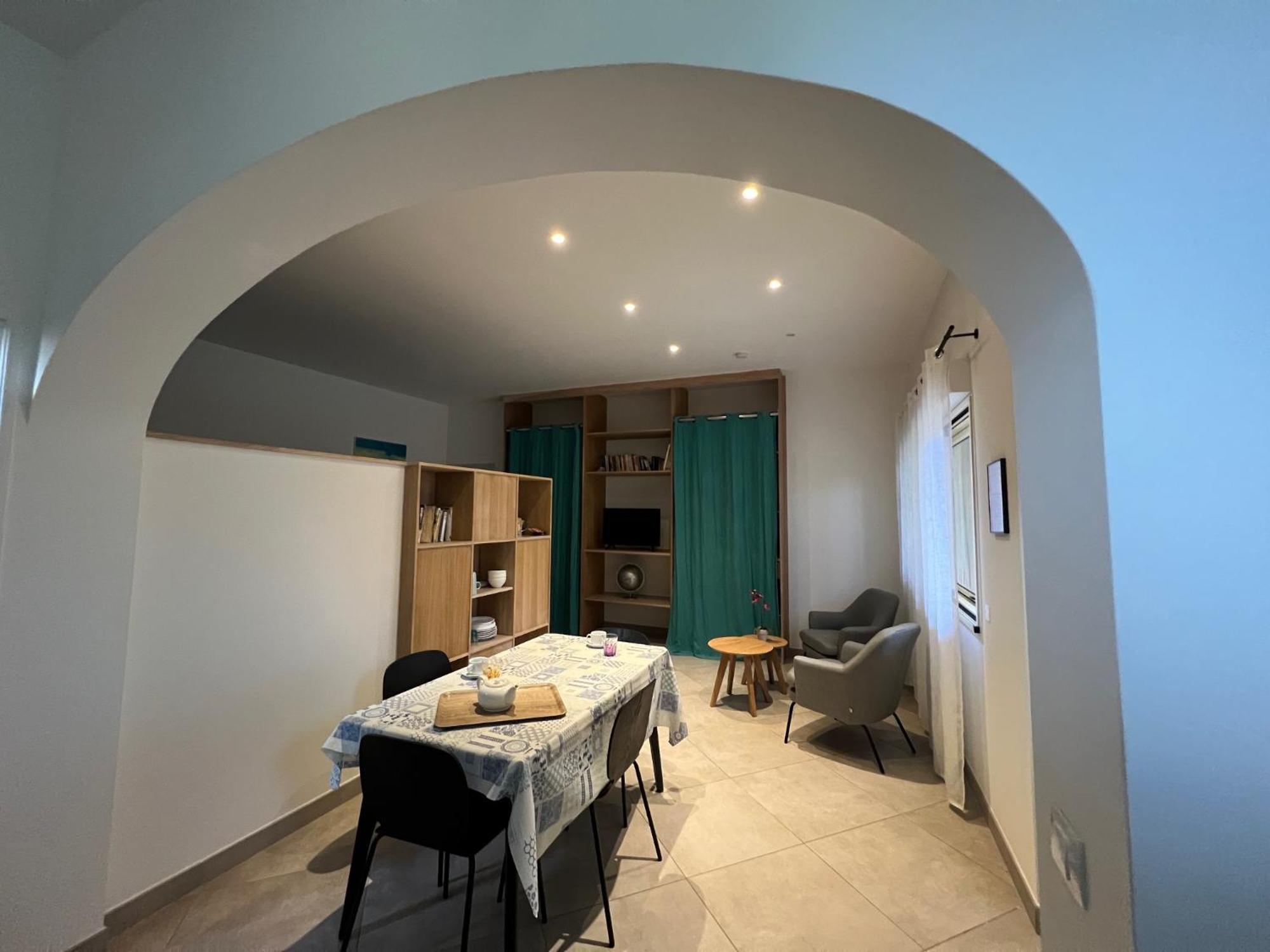 Residence Casa Cintrone Porto Pollo Kültér fotó